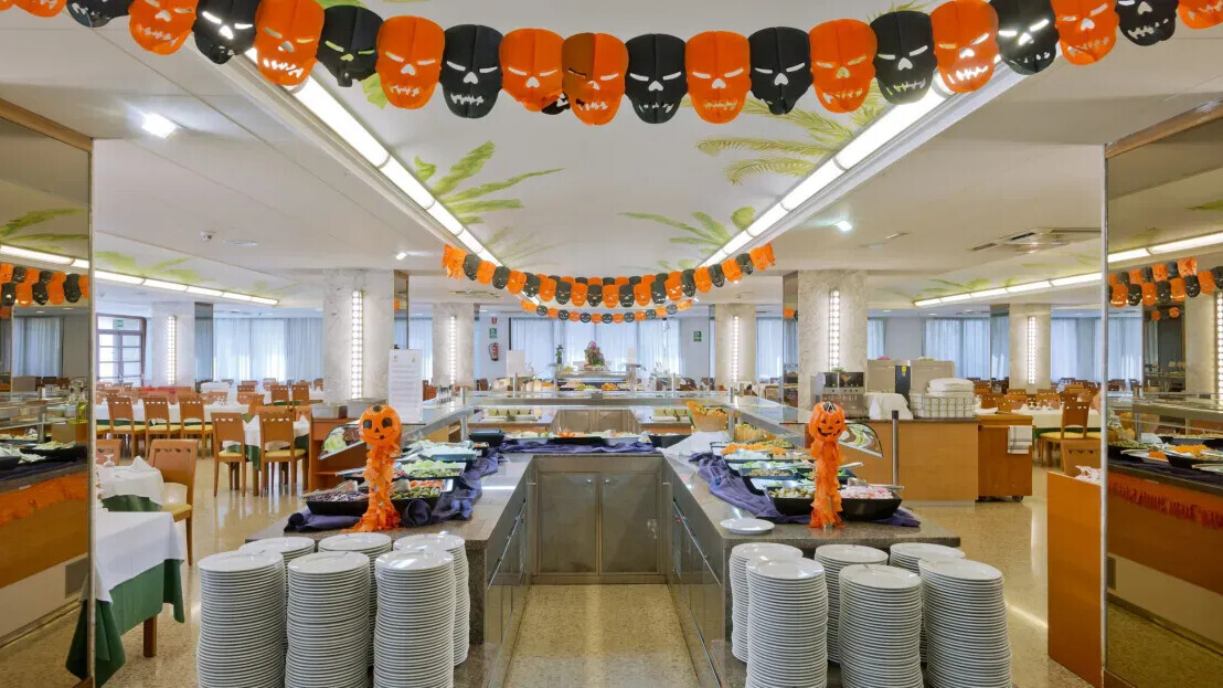 Hotel GHT Oasis Park & Spa